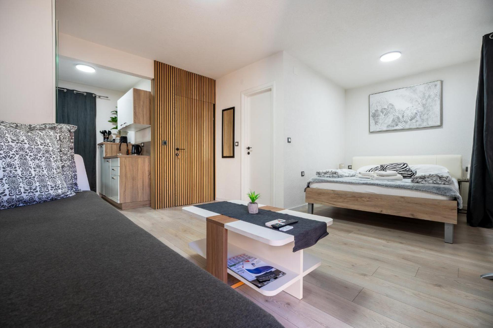 Apartments Villa Sol Стон Экстерьер фото