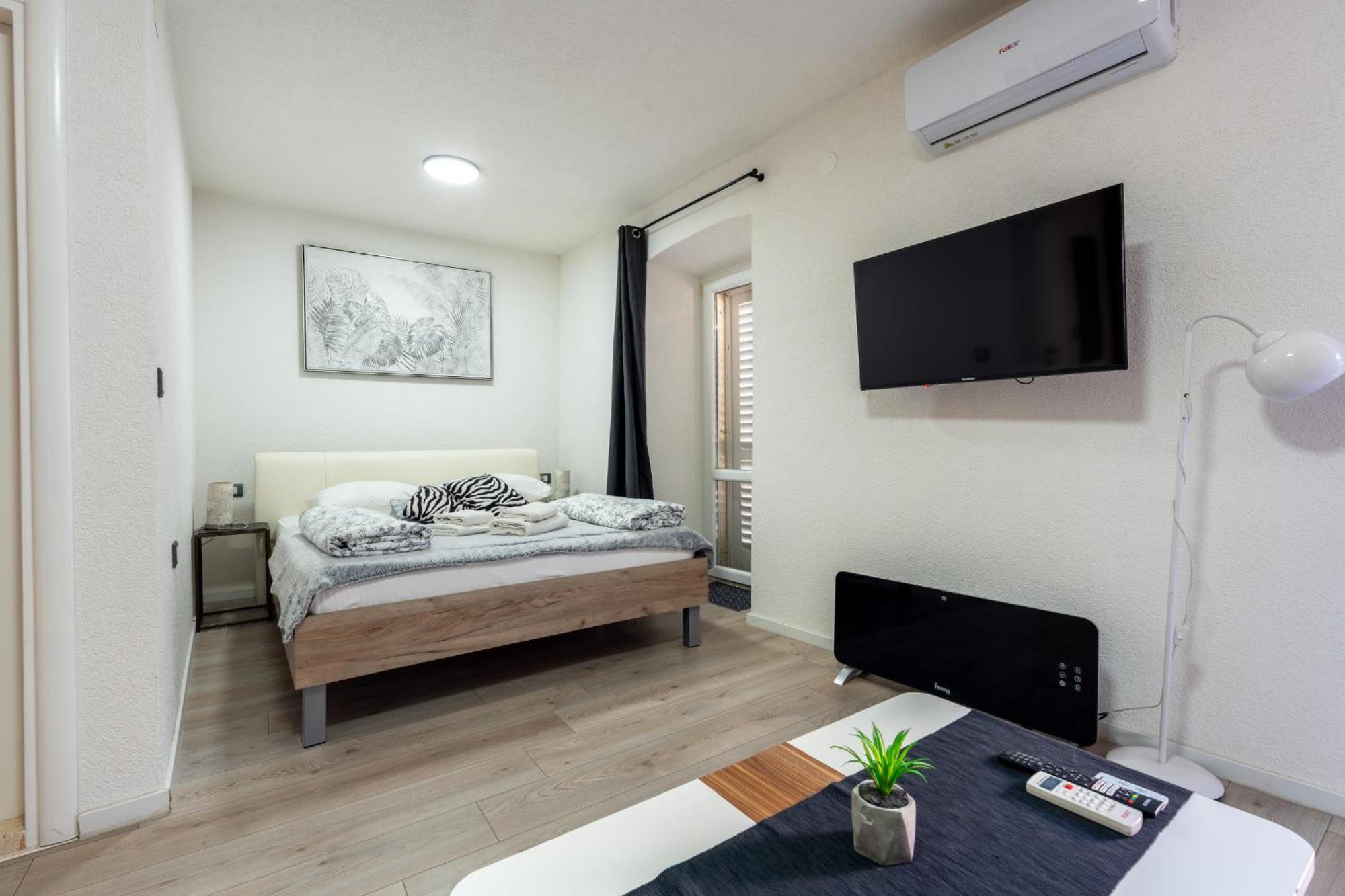 Apartments Villa Sol Стон Экстерьер фото