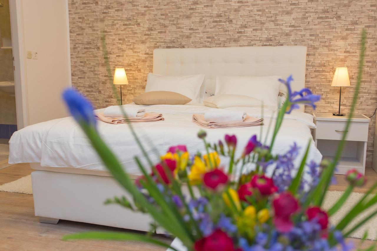 Apartments Villa Sol Стон Экстерьер фото